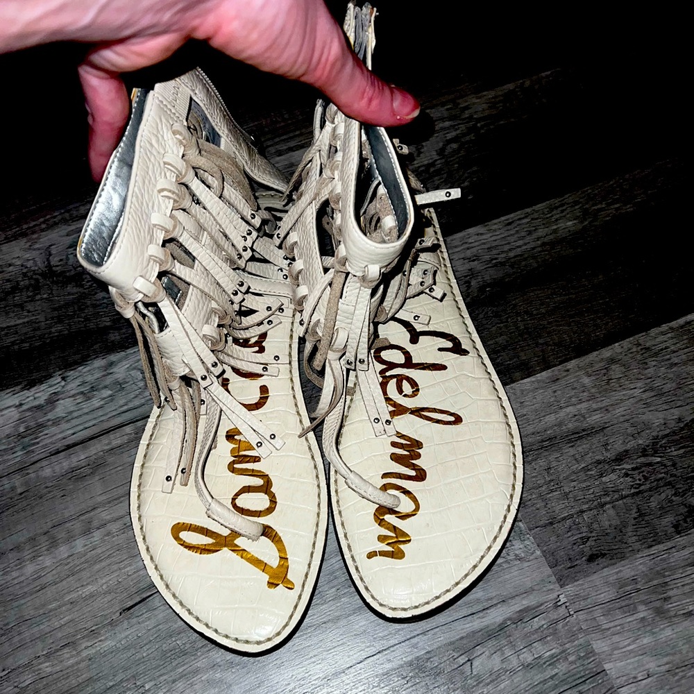 Sam Edelman fringe moccasin sandals, worn once!